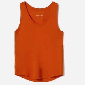 Everlane ReCotton Racerback Tank in Cayenne